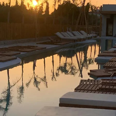 Khroma Luxury 2 Front With Private Mini Pool Jacuzzi Appartamento