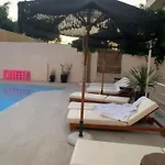 Khroma Luxury 2 Front شقة