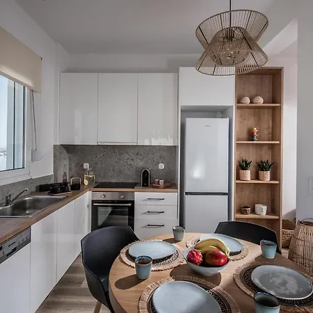 Apartment Khroma Luxury 2 Front With Private Mini Pool Jacuzzi