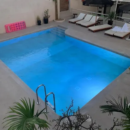 Khroma Luxury 2 Front With Private Mini Pool Jacuzzi Apartment Hersonissos (Crete)
