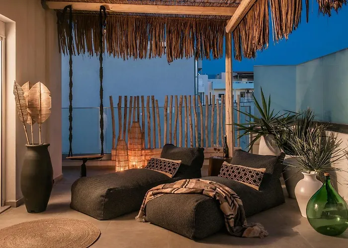 Khroma Luxury 2 Front With Private Mini Pool Jacuzzi Apartament Hersonissos (Crete)